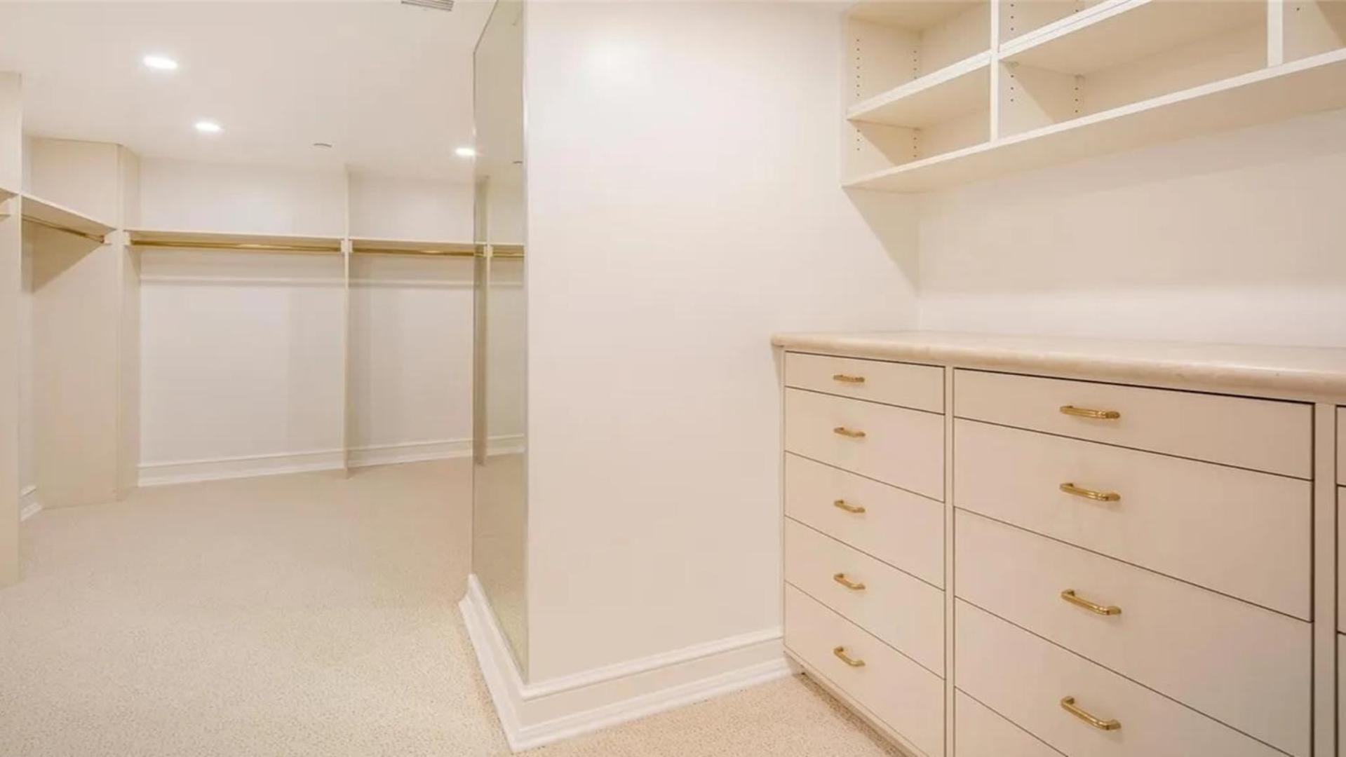 Stunning Four Bedroom Fully Professionally Remodeled Apartment ラスベガス エクステリア 写真