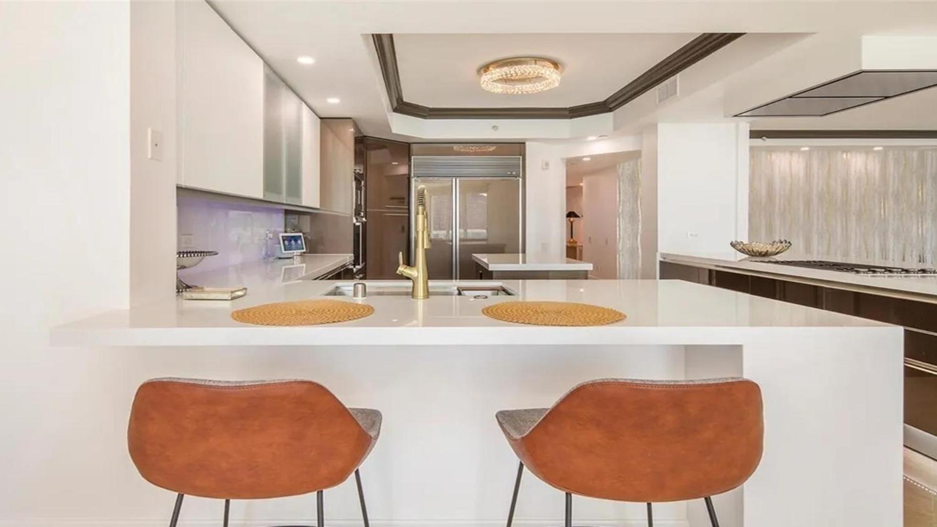 Stunning Four Bedroom Fully Professionally Remodeled Apartment ラスベガス エクステリア 写真